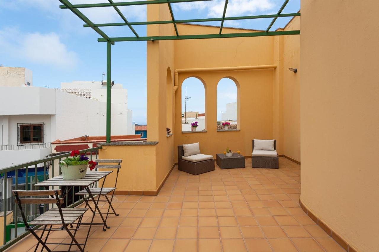 The Yellow House - Solarium - Climatized Pool Gáldar Exterior photo