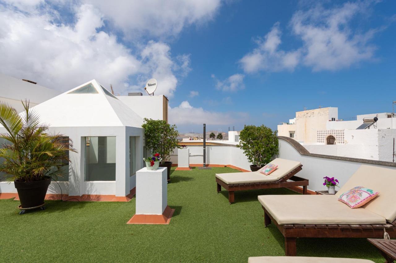 The Yellow House - Solarium - Climatized Pool Gáldar Exterior photo